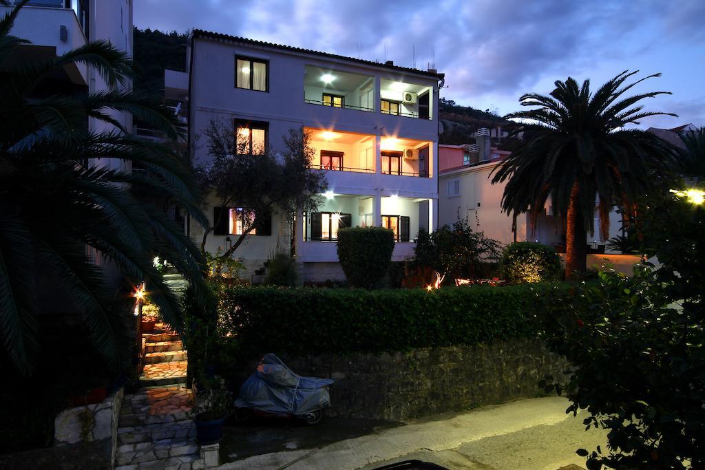 Guesthouse Bmb Bagaric Budva Bilik gambar