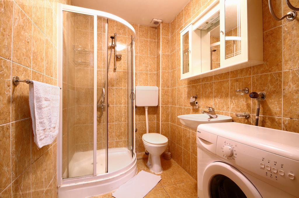 Guesthouse Bmb Bagaric Budva Bilik gambar